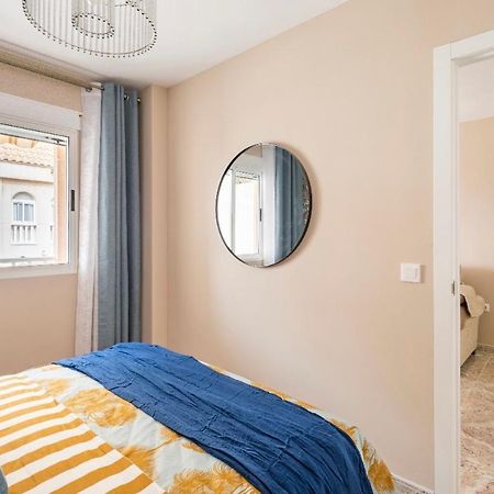 Апартаменты В 4 Мин От Пляжа Torrevieja Exterior foto